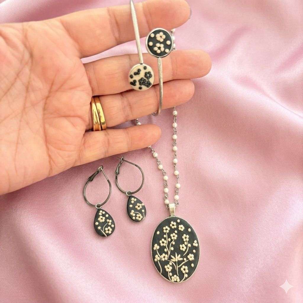 Polymer clay jewelry set